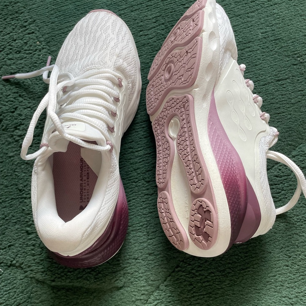 Under Armour Women's Shoes in White and Purple